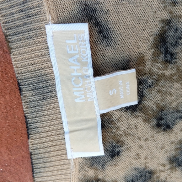 Michael Kors leopard V-neck sweater - Picture 5 of 5